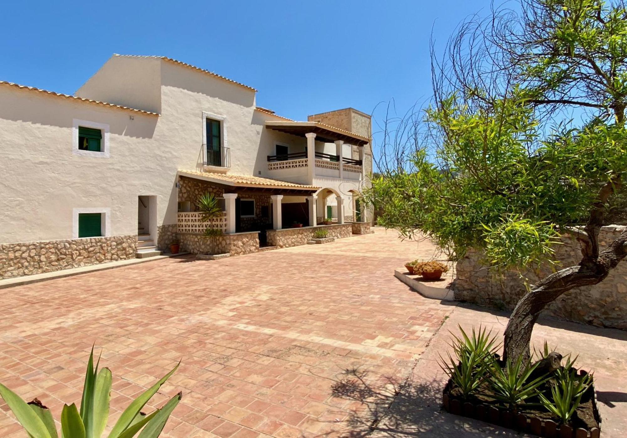 Apartments Campanitx - Astbury Formentera Es Caló Exterior photo